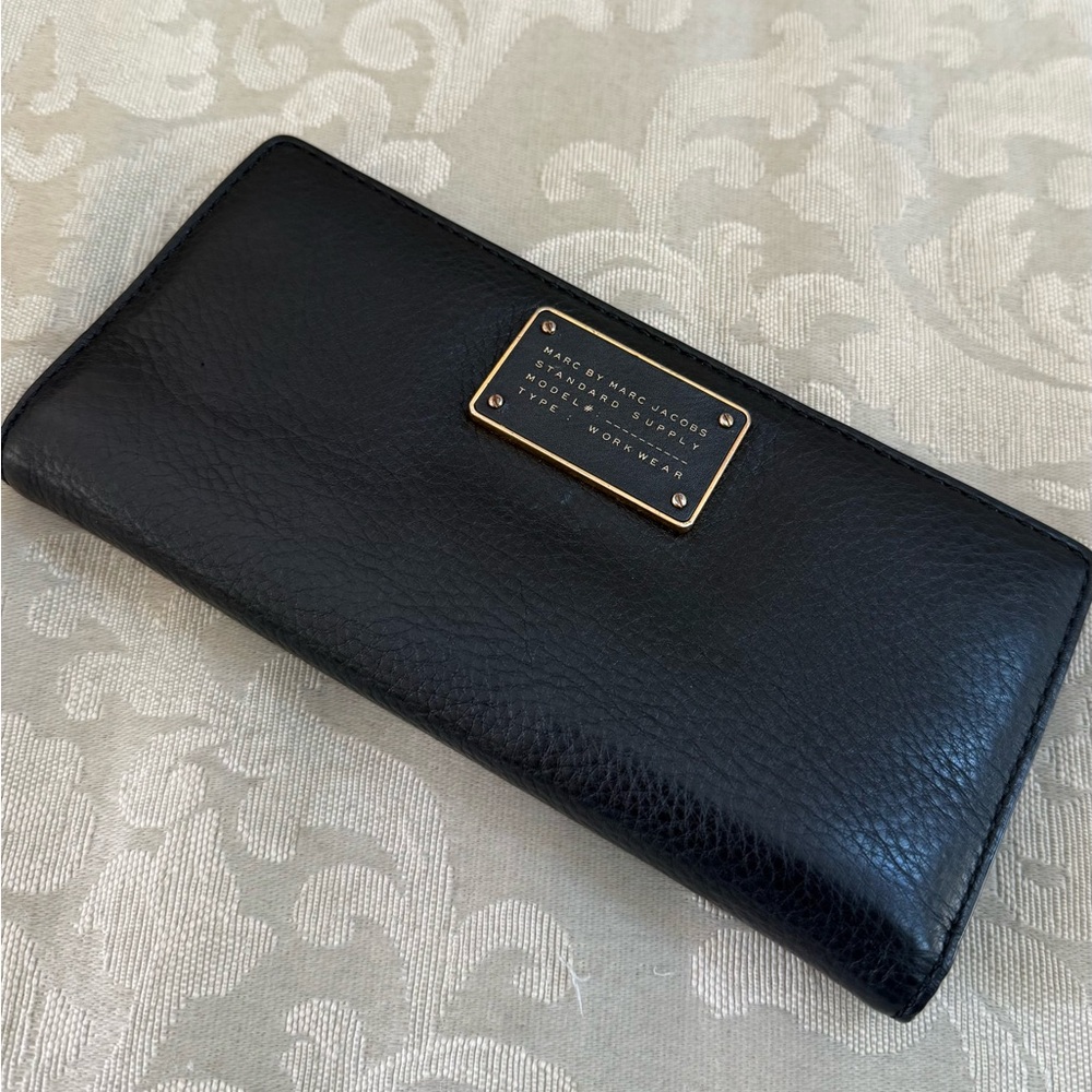 Marc Jacobs Wallet - Picture 8 of 13